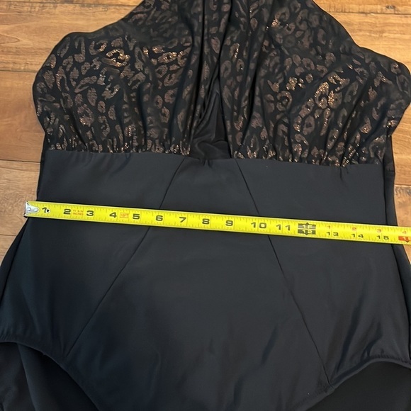 MIRACLESUIT, black and copper color top of suit, - Picture 6 of 9